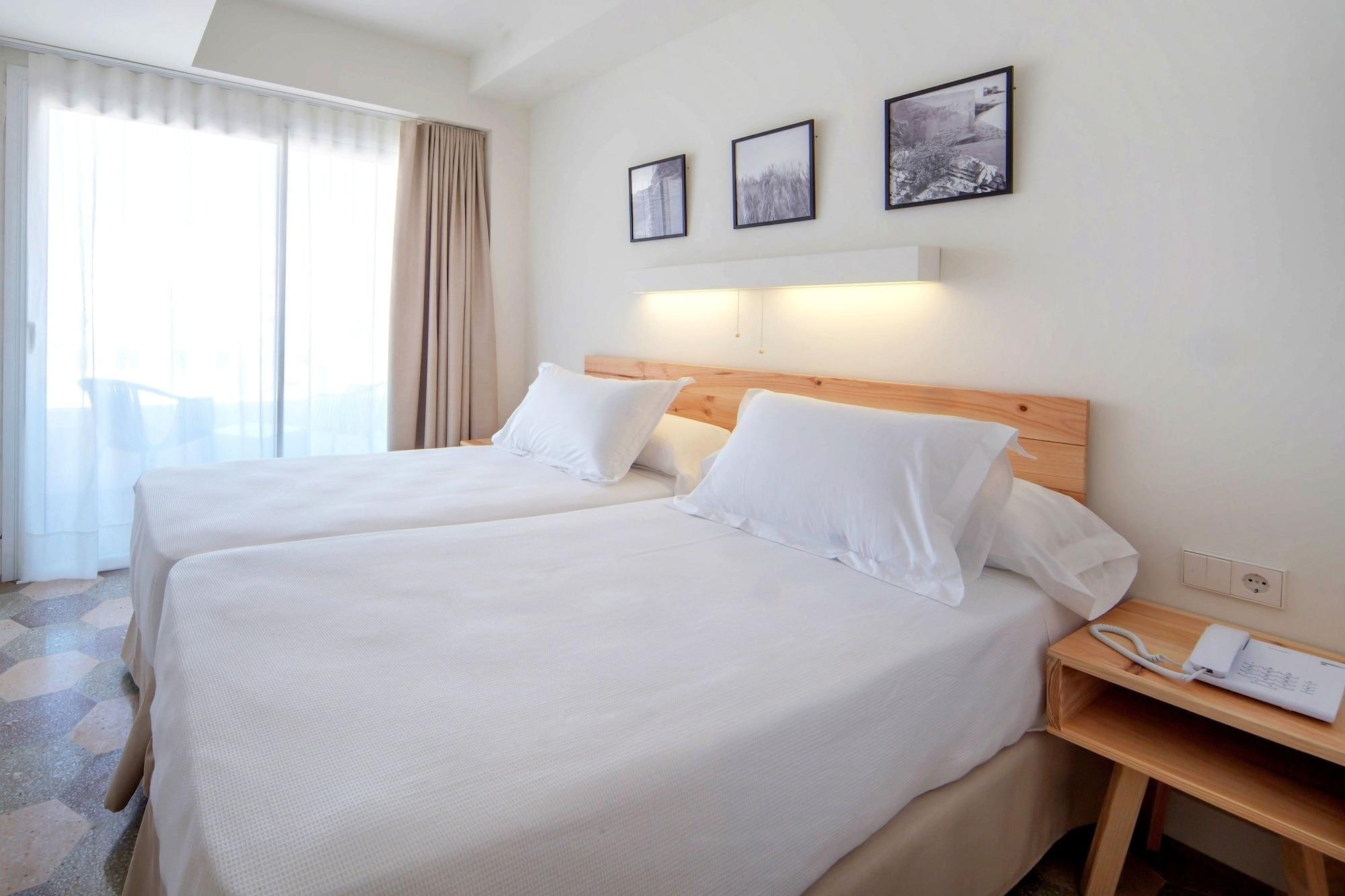 Hm Alma Beach - Adults Only Can Pastilla  Exterior photo